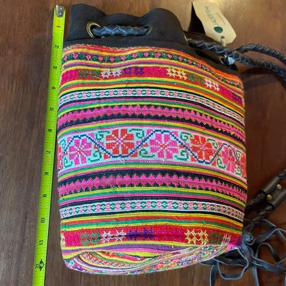 Anthropologie Jadetribe Bucket Festival bag NWT Eliz Vegan Boho Handmade Rare OM - Picture 13 of 15